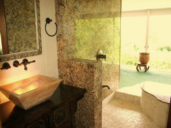 Andrei Bali Bathroom 1